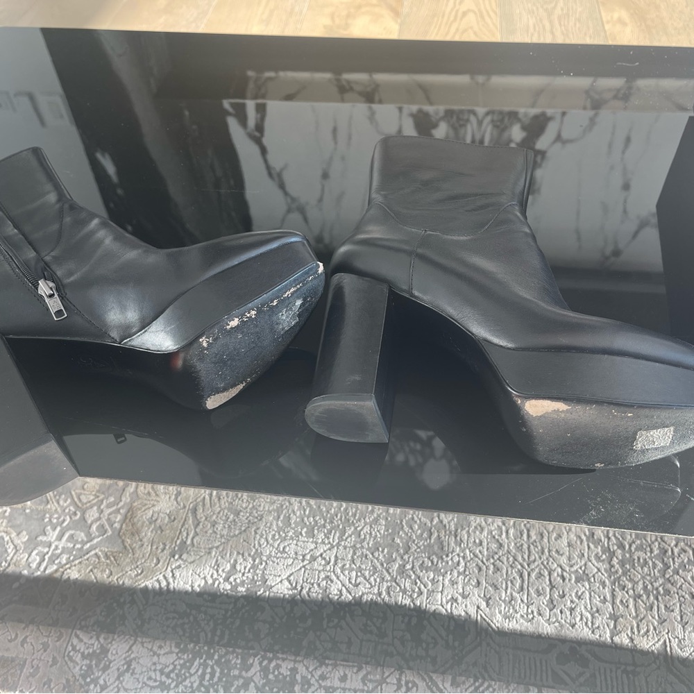 Amazon Platform Boot
ASH - Picture 5 of 10